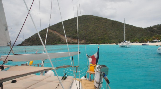 Till Tortola för att komma lagligt in i US VI, badar i naturlig jacuzzi på JvD och sedan till PR